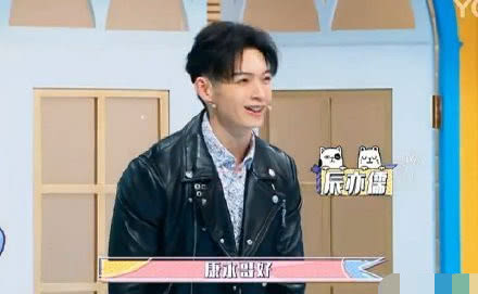 炎亚纶刚“翻脸”，下期两兄弟就被请来，毒舌《康熙》回来了？